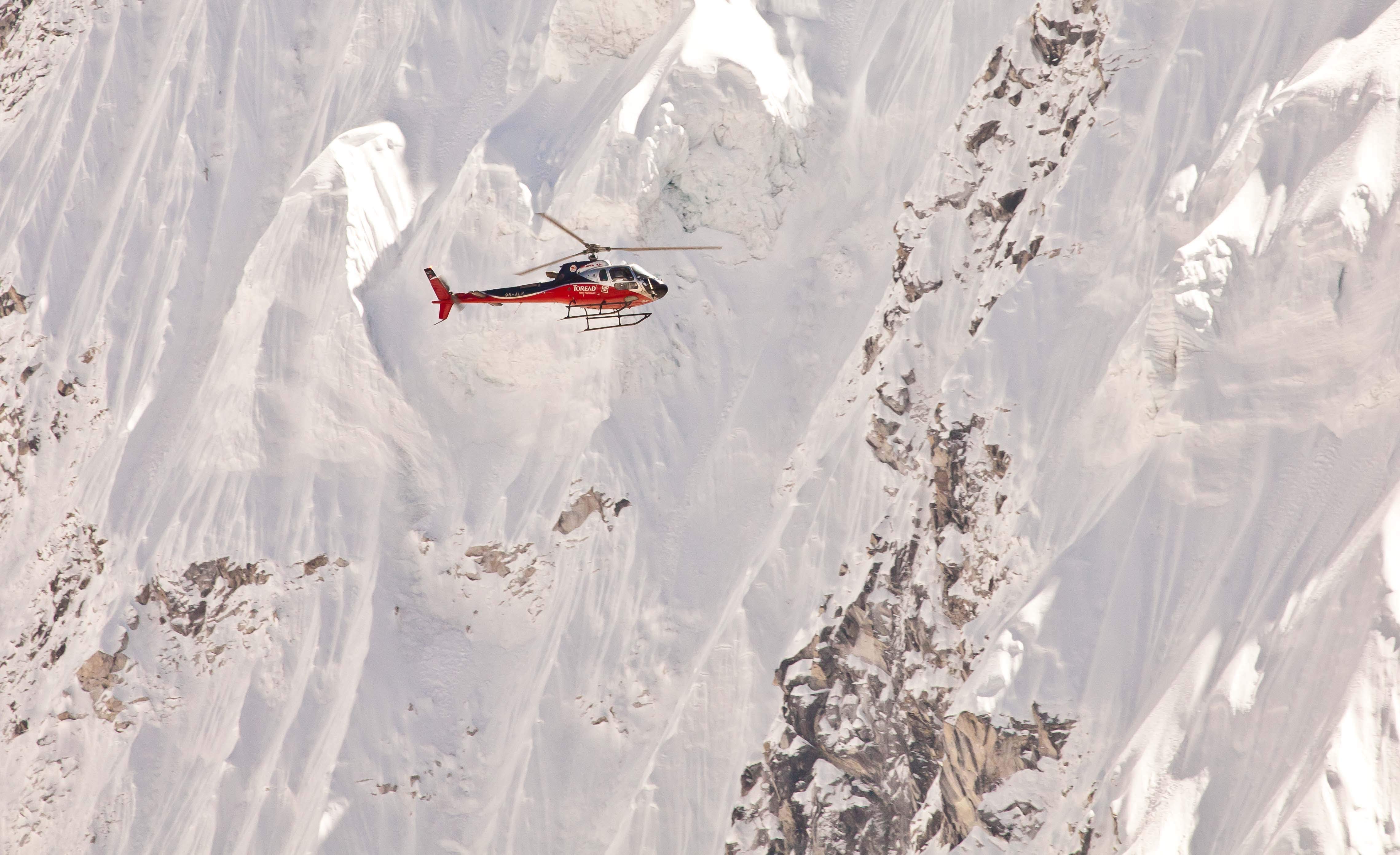 Everest Base Camp Luxury Trek with Helicopter Return